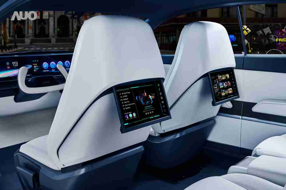 PA直营将于CES 展示全新Smart Cockpit 2024，，可紧密串连使用者多元需求，，并革新座舱内部的应用和设计，，，，带来身历其境且引人入胜的视觉飨宴，，，满足驾乘人员的全方位体验